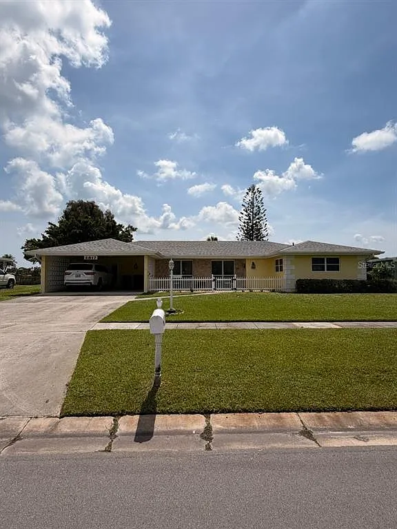 2 bed, 2.0 bath, 1570 sqft, $3,300 — Photo 1