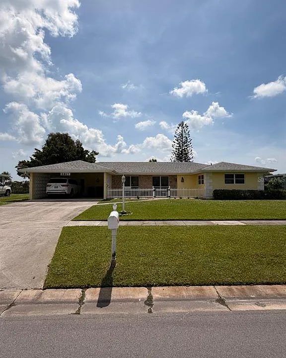2910 SE San Jeronimo Rd