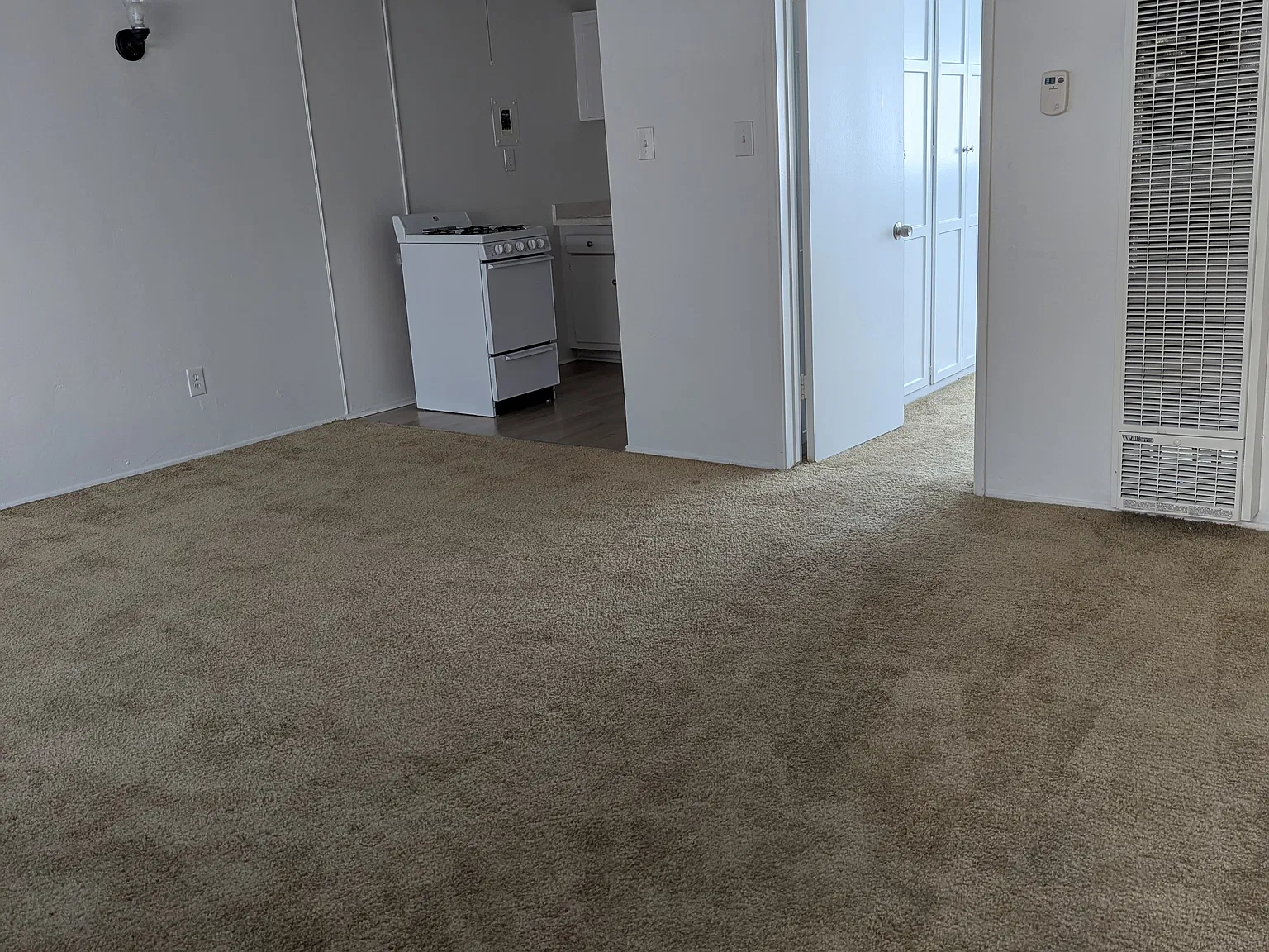 1 bed, $1,895 — Photo 3