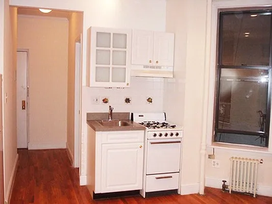 Rented by Centennial Properties NY | media 81