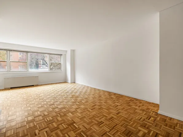 15 Charles Street image 4 of 12