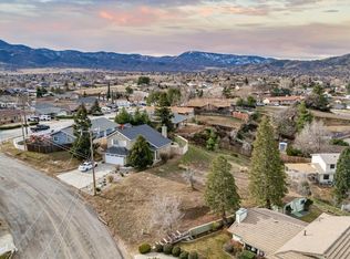22521 Shine Ct, Tehachapi, CA 93561