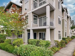 21210 40th Way S UNIT H, Seatac, WA 98198