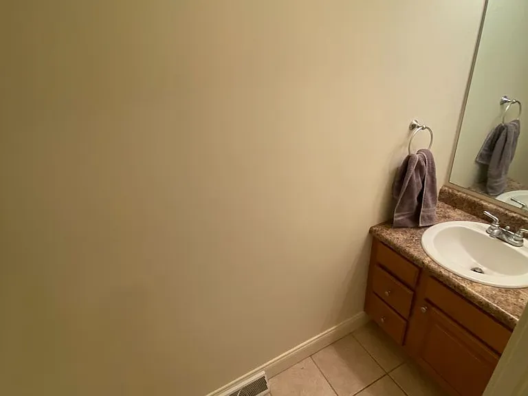 1812 Jane St — Photo 6