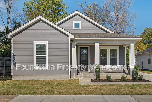 1470 Lyndale Ave Photo 1