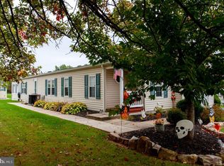 49 Canary Rd, Sellersville, PA 18960