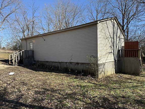 2nd image of 78 Cages Ferry Rd