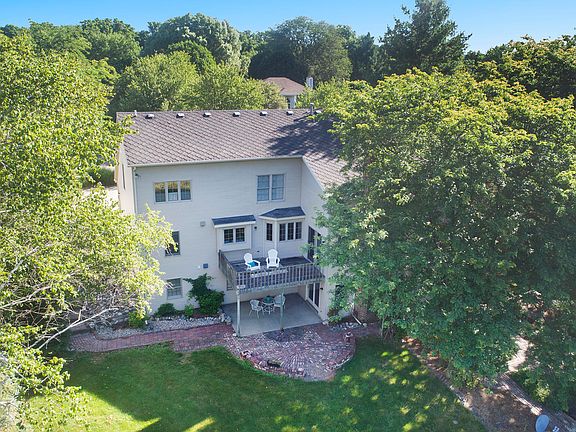 3rd image of 2724 Glencairin Dr NW