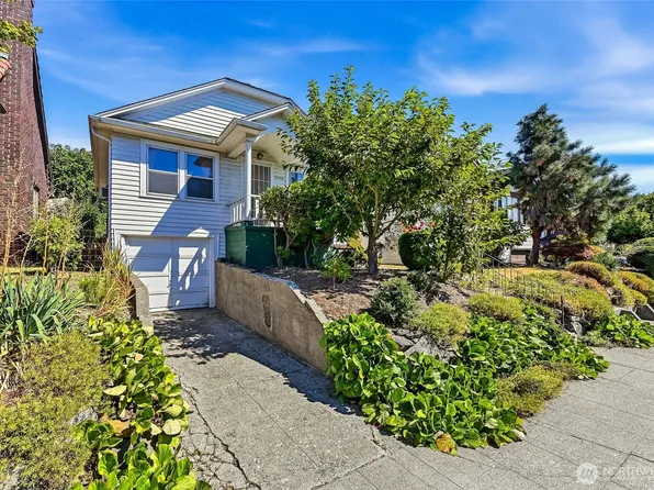 3208 15th Avenue S, Seattle, WA 98144