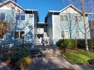 4290 Hill St APT B2, Port Townsend, WA 98368