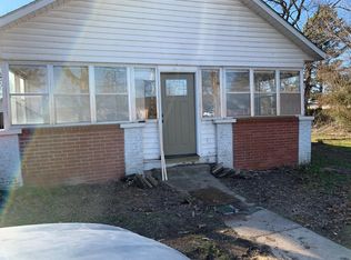 311 N Center St, Elkins, AR 72727