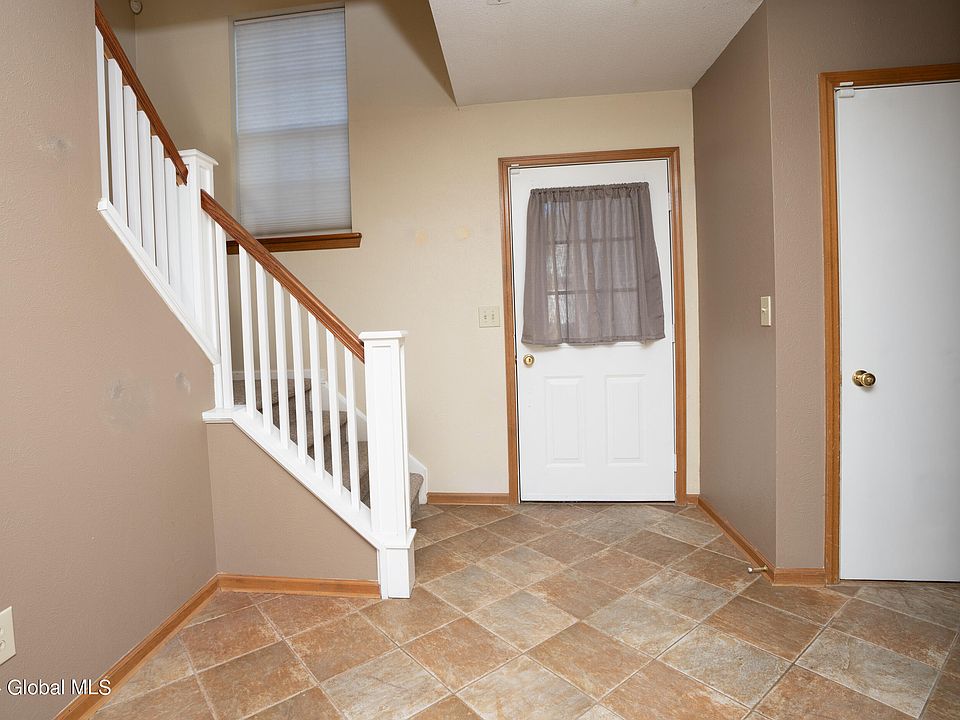 3 Malibu Hill, Rensselaer, NY 12144 Zillow