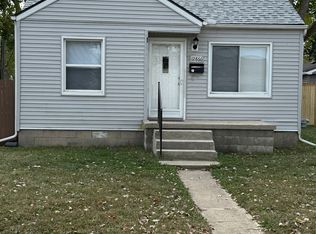 12866 Toepfer Rd, Warren, MI 48089