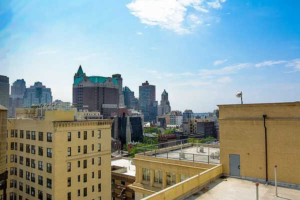 Sold by Zelda R Josephs, LREB | media 24