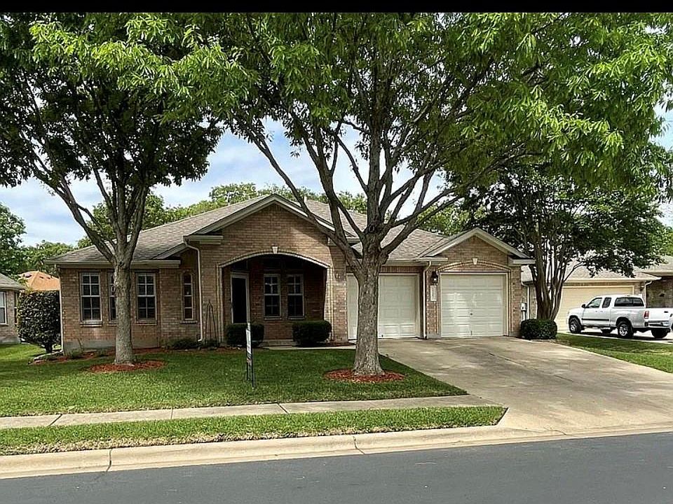 1st image of 2107 Bent Tree Ct