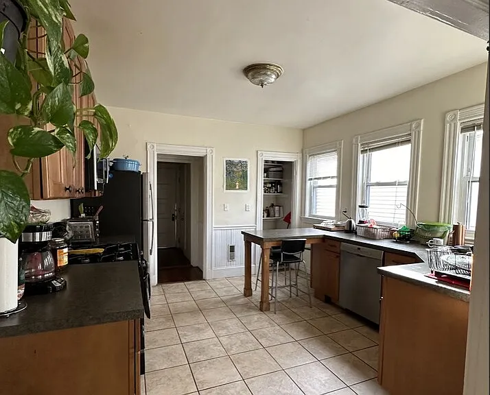 17 Woodlawn St #3 — Photo 3