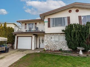 8840 Hazel St, Chilliwack, BC V2P 7B9