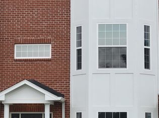 30 Guilford Trail Dr #1, Carmel, IN 46032