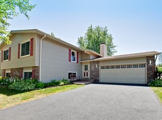4129 Crimson Dr, Hoffman Estates, IL 60192