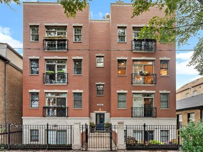 1506 N Greenview Ave APT 2B, Chicago, IL, 60642