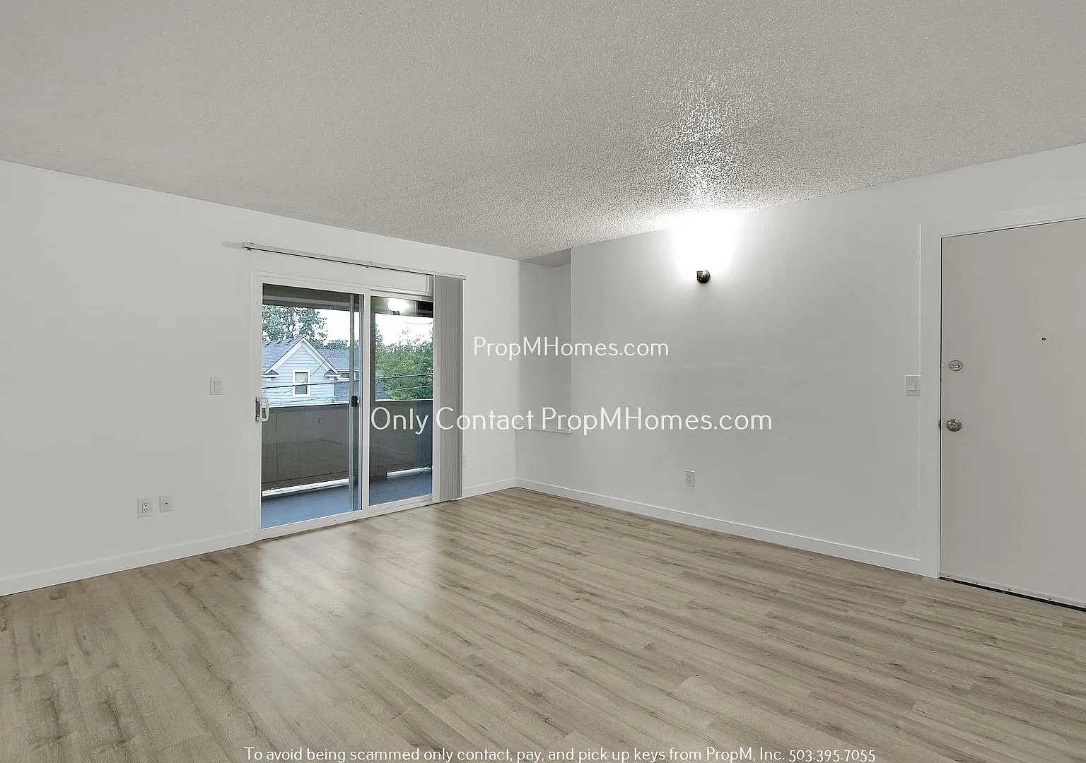 Updated Two Bedroom Unit! — Photo 3