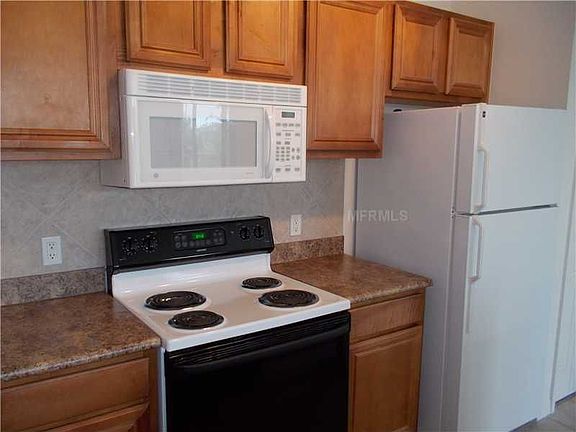 3rd image of 8377 38th Street Cir E Unit 201
