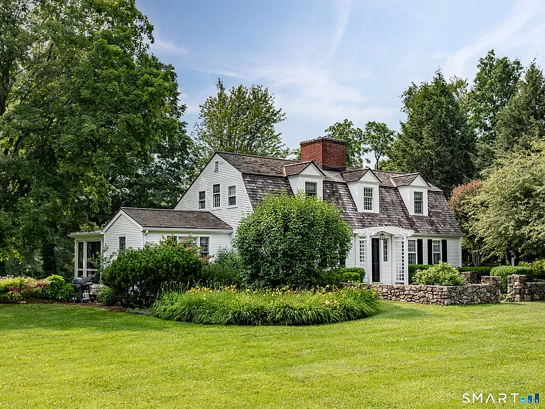 61 Old Litchfield Rd — Photo 1