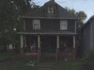 808 4th St NE, Canton, OH 44704