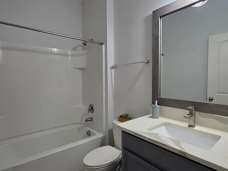 305 Drayton Ave — Photo 27