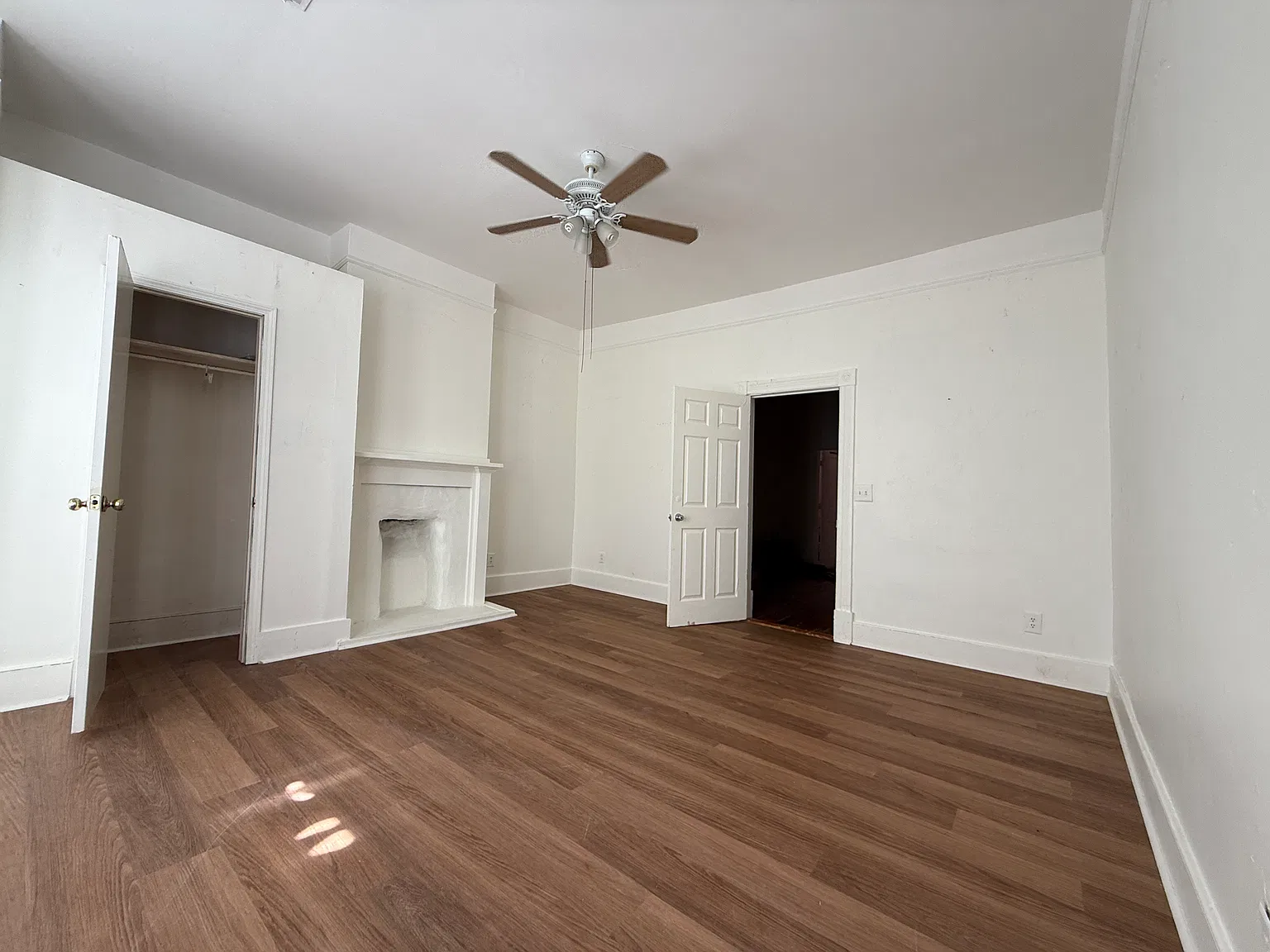 320 W Hall St — Photo 2