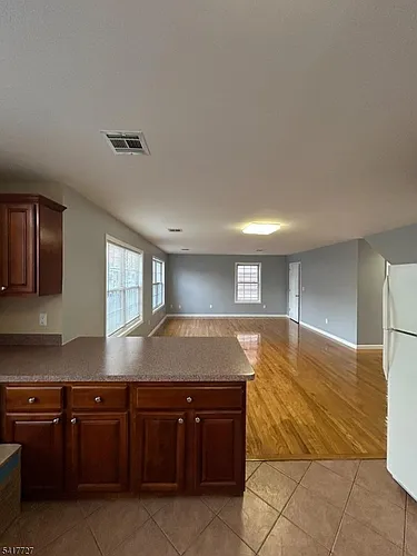 150 Orange St Photo 1