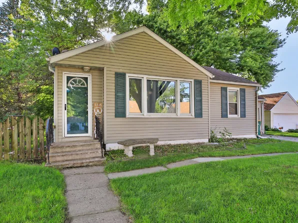 118 McArthur Dr, Albert Lea, MN 56007