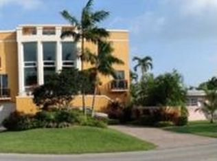 305 Harbor Dr, Key Biscayne, FL 33149