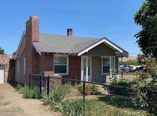 3409 W Birchfield Rd, Yakima, WA 98901