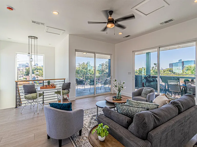 4309 Sylvester St — Photo 30