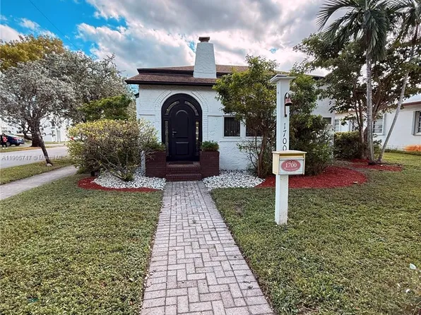 1700 Dewey St, Hollywood, FL 33020