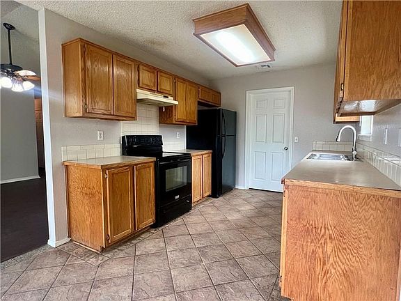3rd image of 4338 W Chaparral Ln