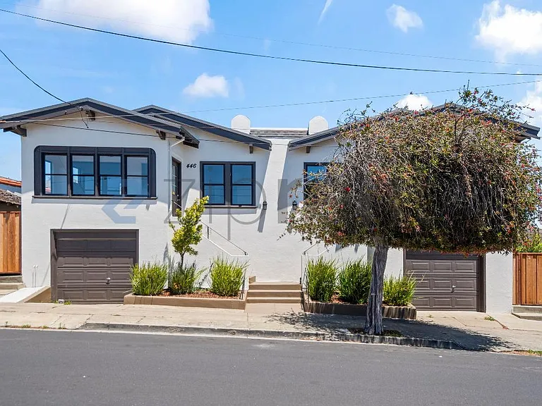 444 Lux Ave — Photo 1
