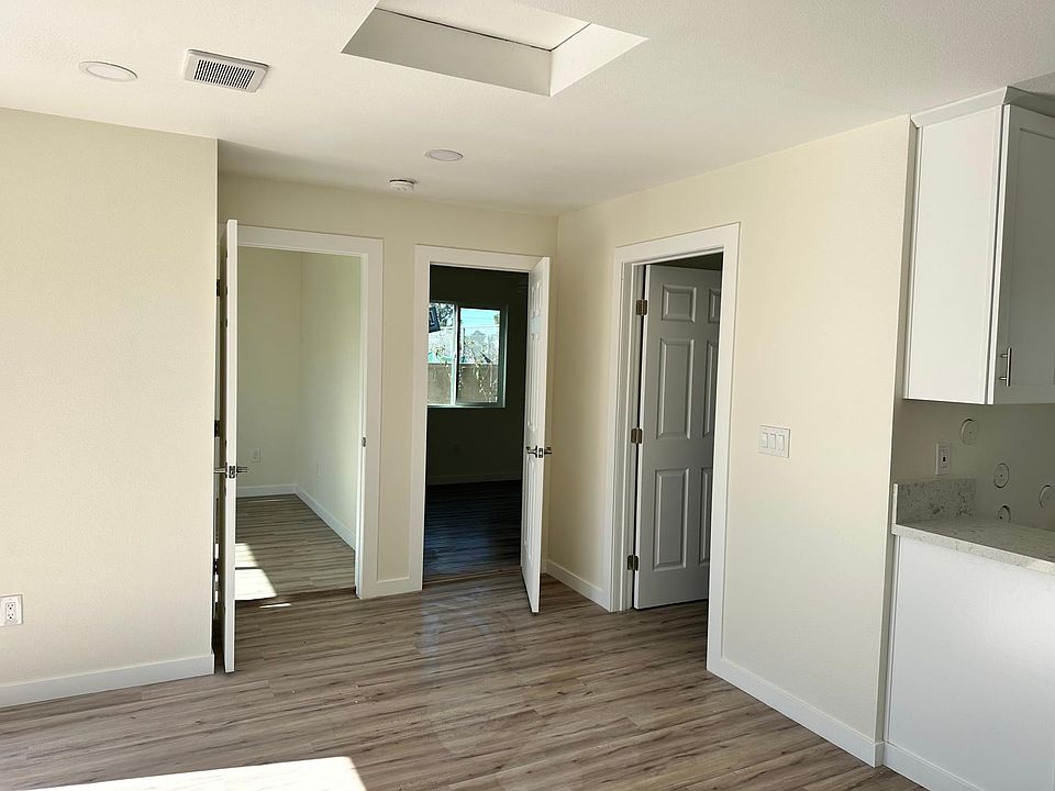 2nd image of 339 W 226th St #1/2