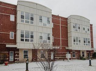 4523 W School St, Chicago, IL 60641