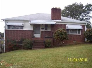 305 Trotter Rd, Pickens, SC 29671