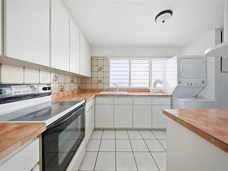 4327 Avenue Isla Verde #503 — Photo 7