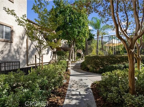 2nd image of 24109 Del Monte Dr Unit 461