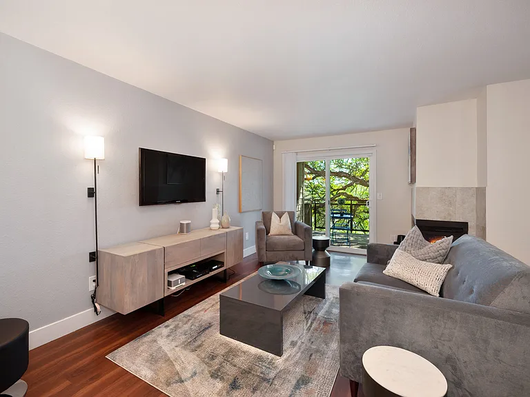 Beringer Living Room