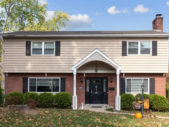 6895 Meadowdale Cir, Cincinnati, OH 45243