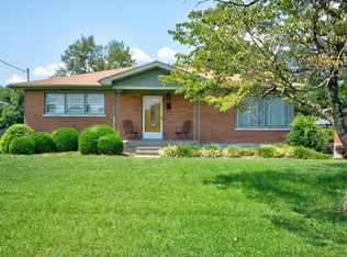 4112 Dover Rd, Louisville, KY 40216
