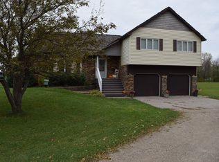 40887 190th St SW, East Grand Forks, MN 56721