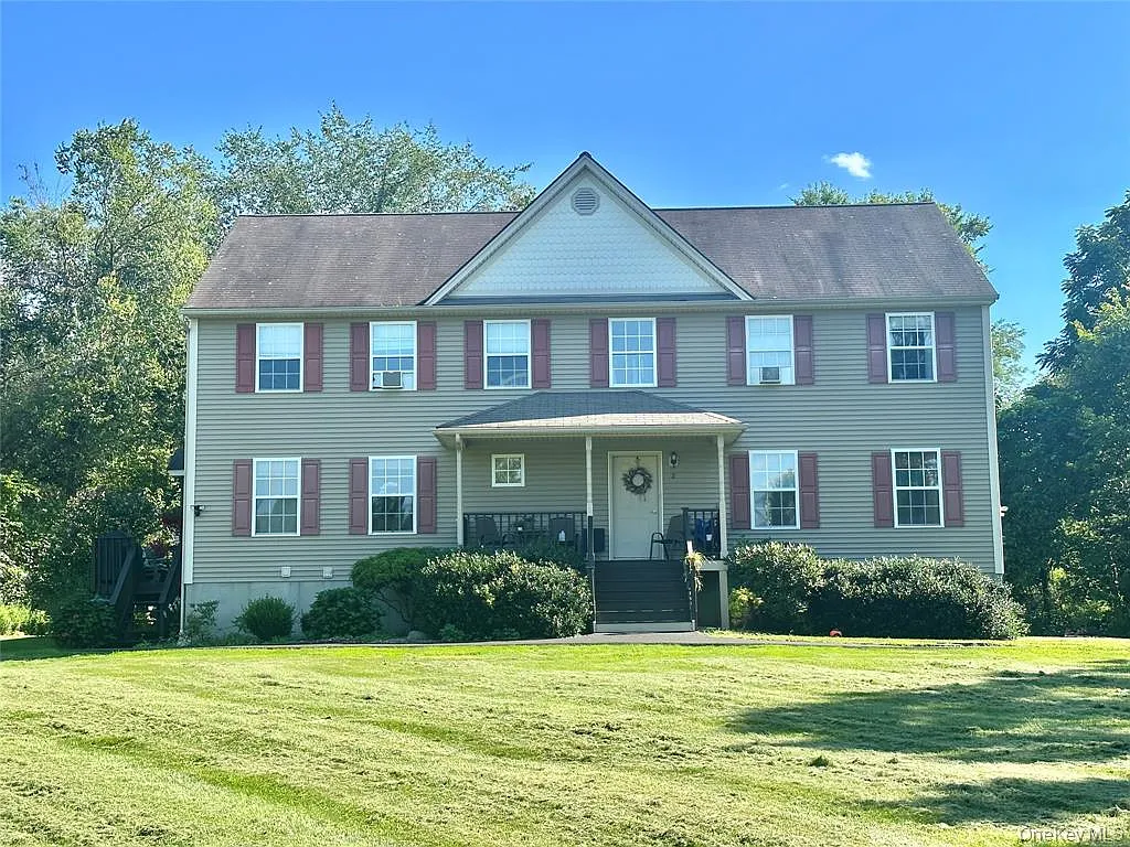 3 bed, 1.5 bath, 1506 sqft, $2,800 — Photo 1