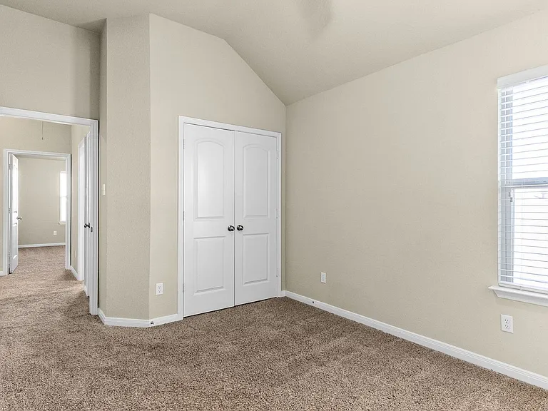 3320 Addison St — Photo 13
