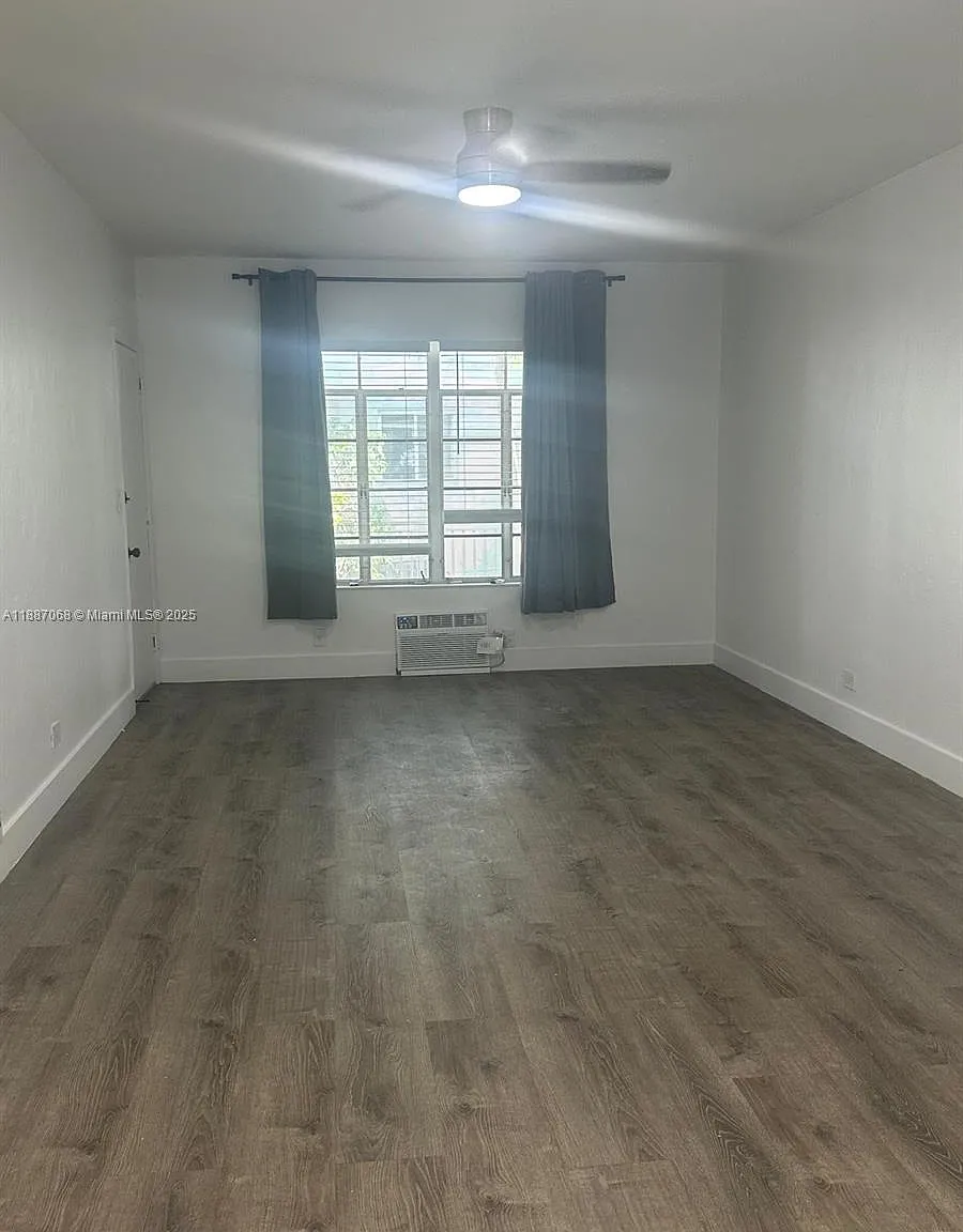 Amd Pl Of 2nd Ocean Front — Photo 4